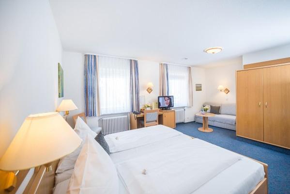 Tiptop Hotel Garni Pfauen Endingen am Kaiserstuhl Eksteriør billede