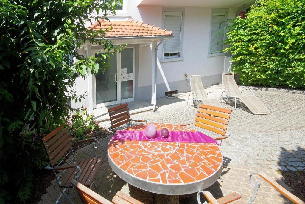 Tiptop Hotel Garni Pfauen Endingen am Kaiserstuhl Eksteriør billede